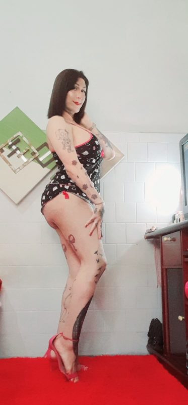 Nayane Hikita 99