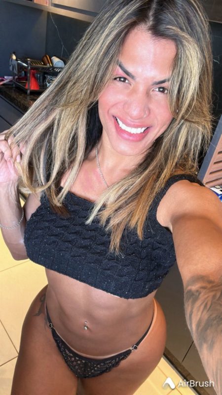 Janaina Ribeiro 81