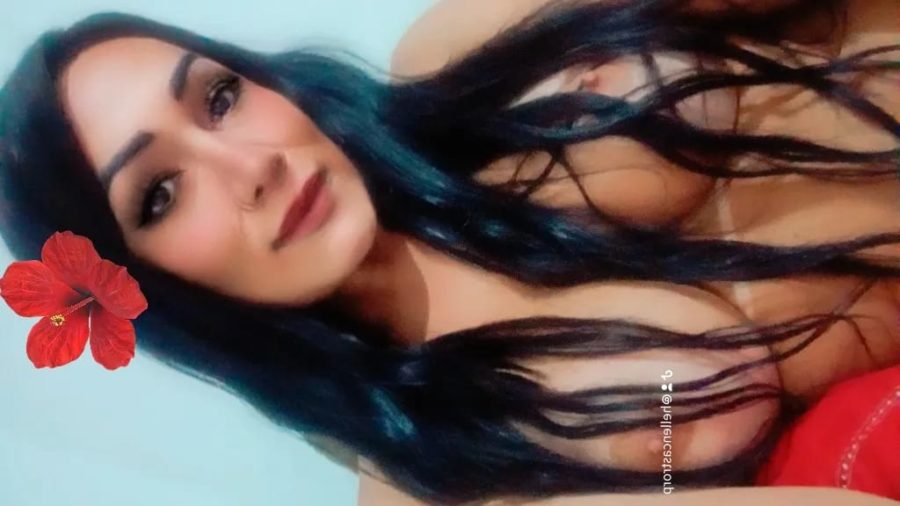 Hellen Castro 16
