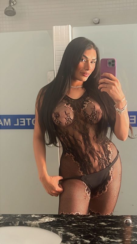 Suellen Oliveira 48