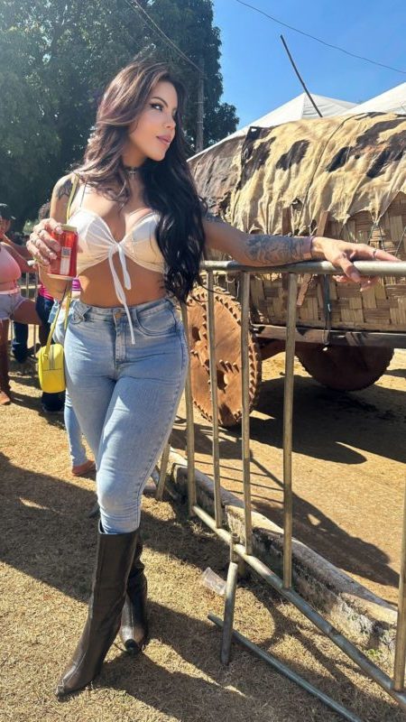 Raylla Muniz 92