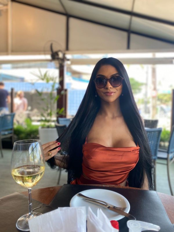 Rebecca Lopes 87