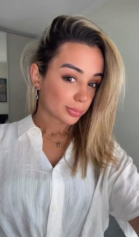 Sabrina Fernande 27