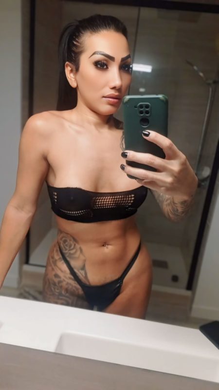 Bruna Santoro 29