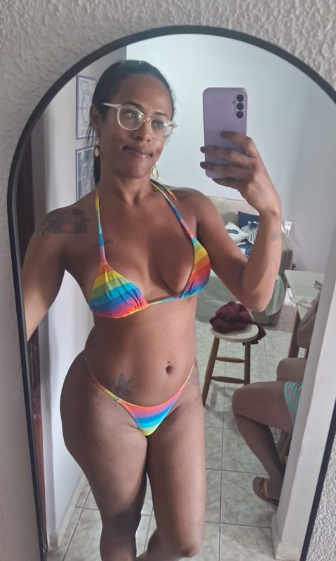 Mariana Rios 53