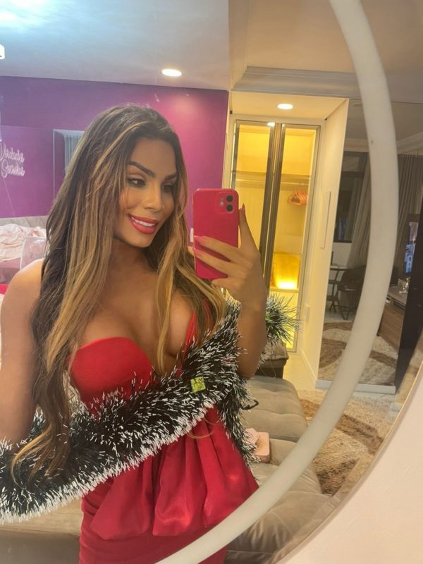 Luiza Anchieta 81