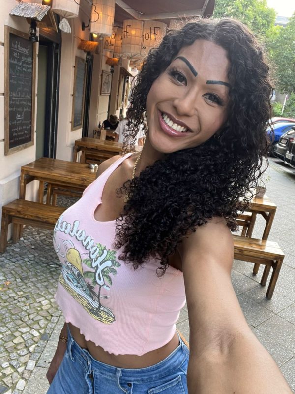 Barbie Preta 45