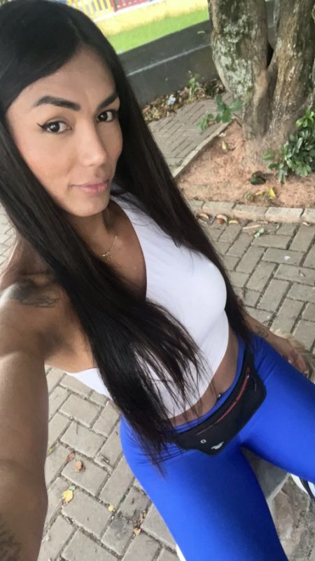 Julia Barcellos 9