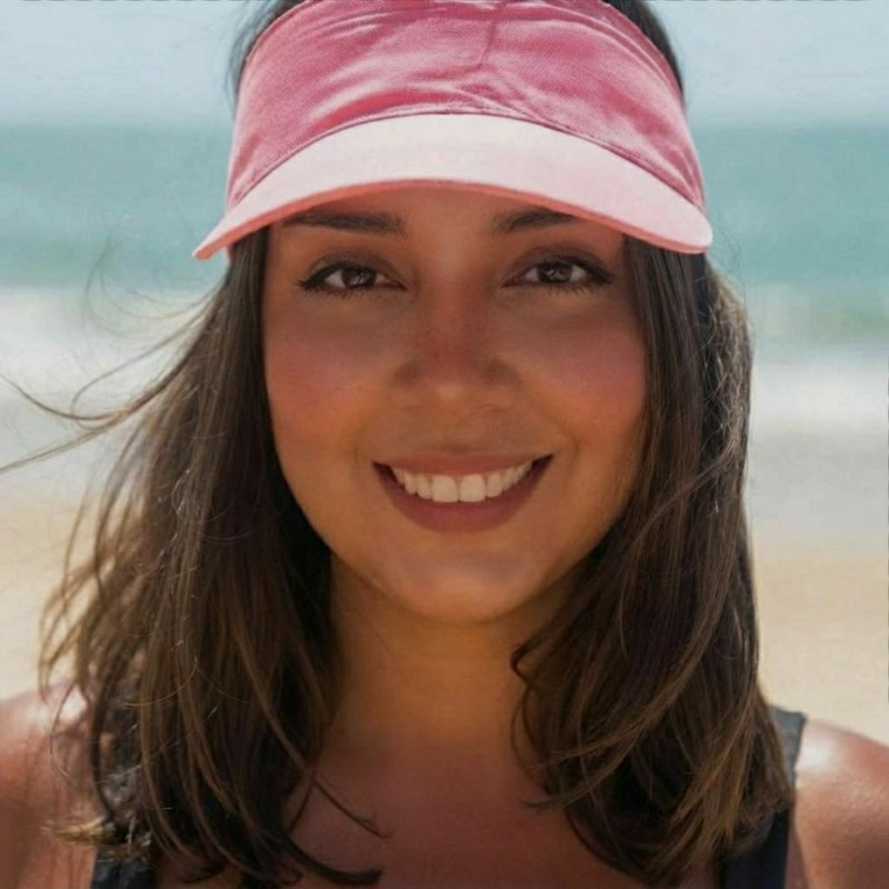 Brunette 2
