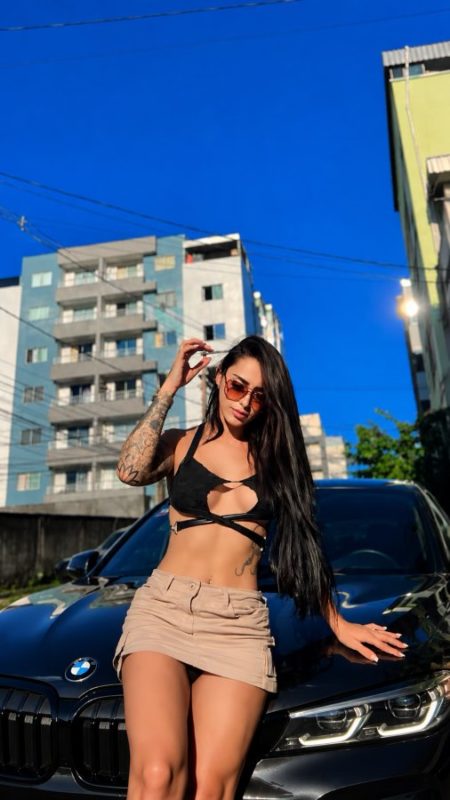 Olívia Faleiro 29