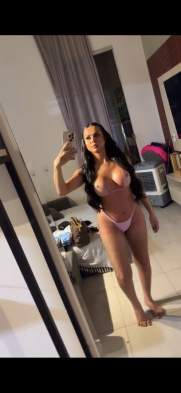 Liah Souza 1