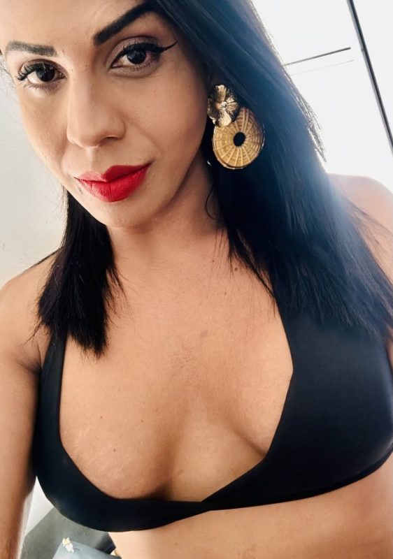 Stefany Campbell 8
