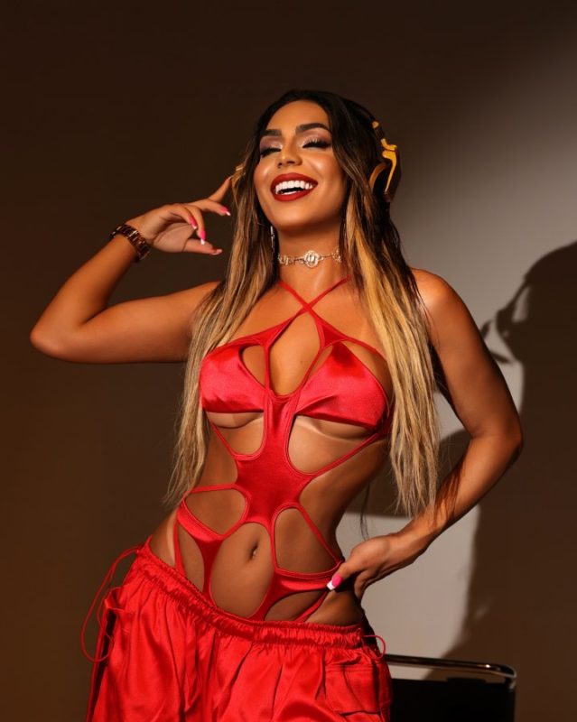 Luiza Anchieta 102