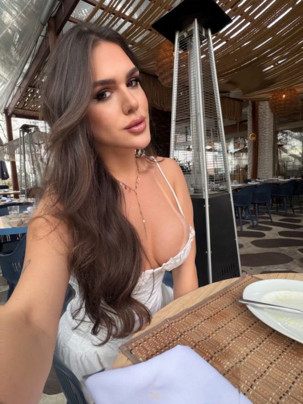 Yasmin Bianchi 40