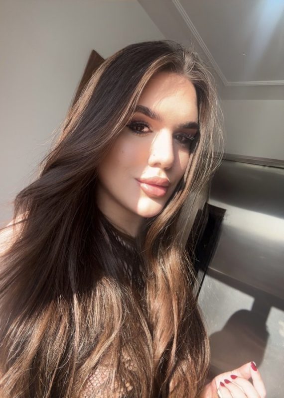 Yasmin Bianchi 26
