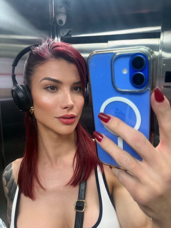 Victória Carvalho 15