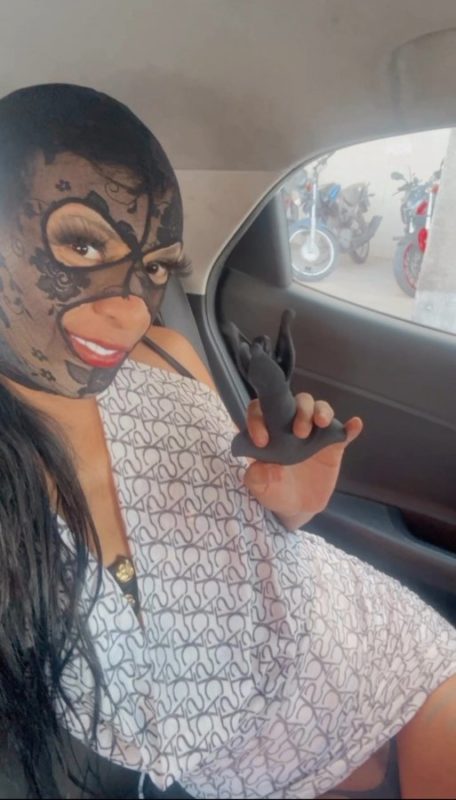 Laryssa Joyssem 4