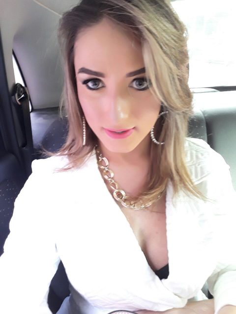 Sabrina Fontenelle 171