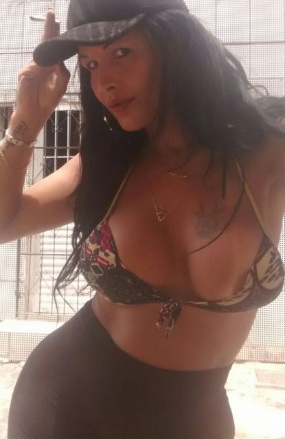 Aline Araújo 56
