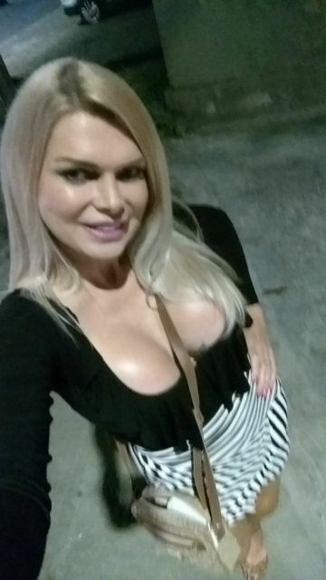 Renata Moranguinho 18