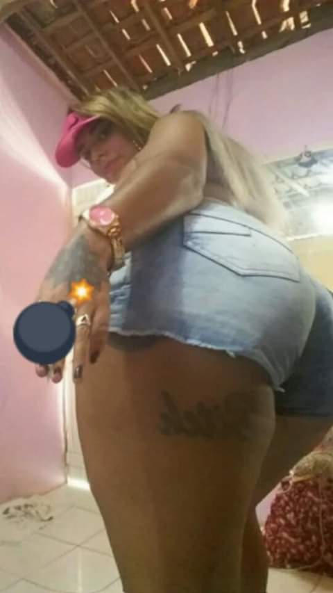 Thainá Índia 141