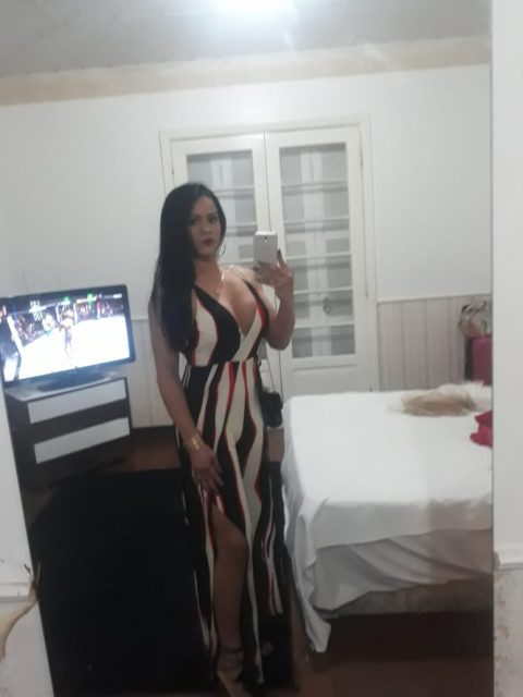 Jhennifer Mello 41