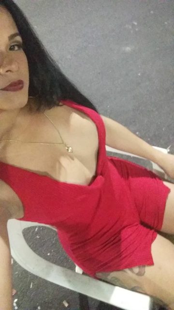 Jhennifer Mello 33
