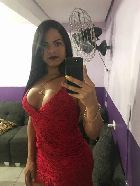 Jhennifer Mello 34