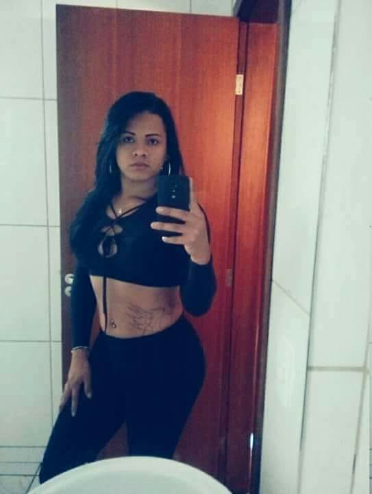 Jhennifer Mello 42
