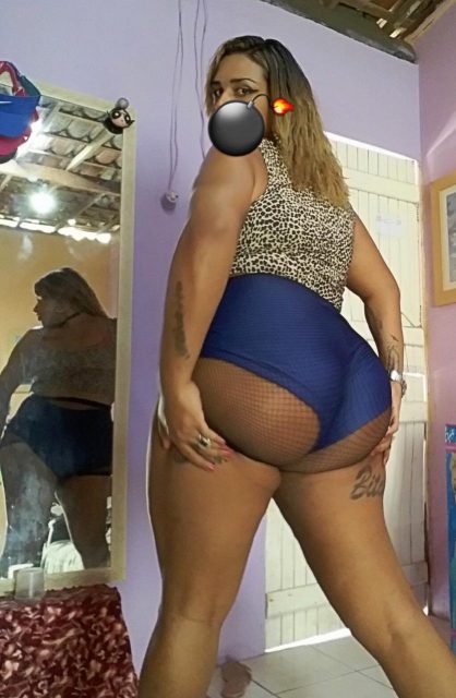 Thainá Índia 78