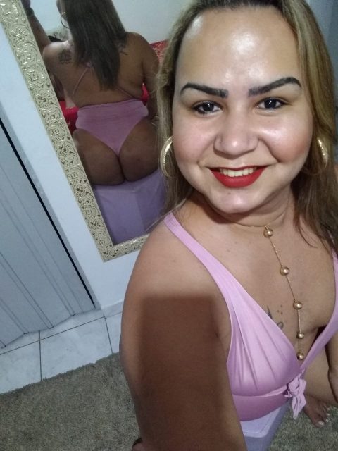 Luana Reis 24