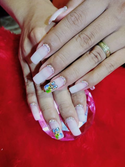 Jhennifer Mello 25