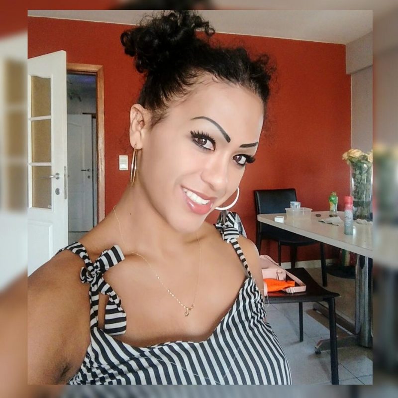 Barbie Preta 61