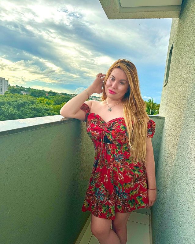 Lola Angel 24