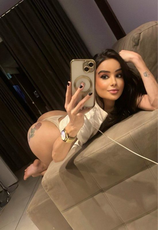 Bella Garcia 80