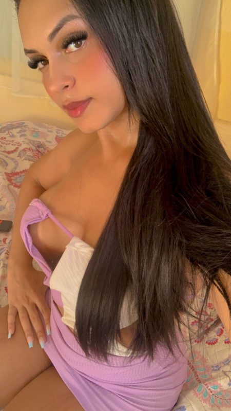 Bianca Sousa 52