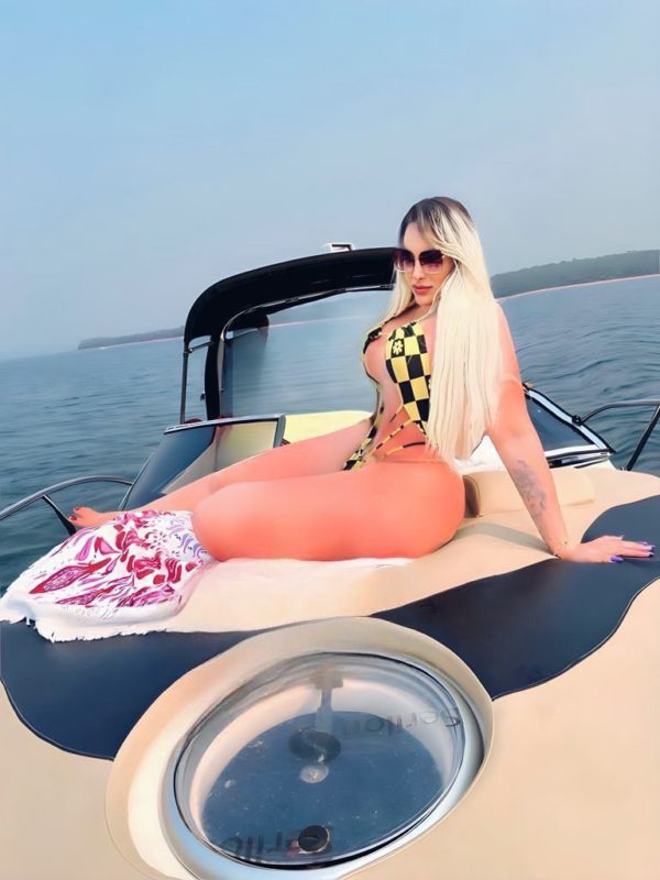 Hellem Matarazzo 19
