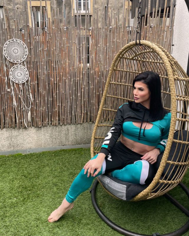 Victória Carvalho 78