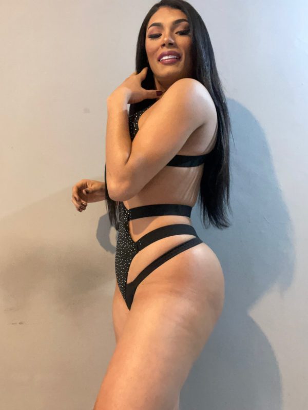 Suellen Oliveira 136