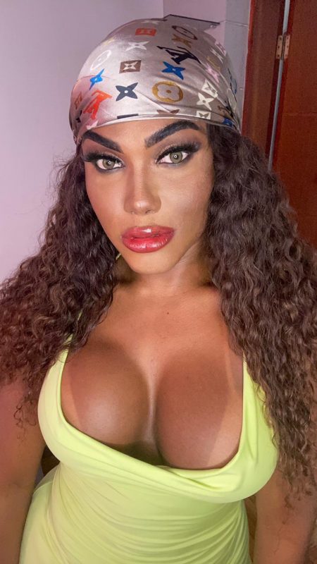 Bruna Diimy 22
