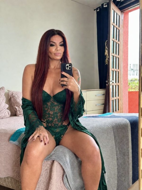 Paula Lopes 33