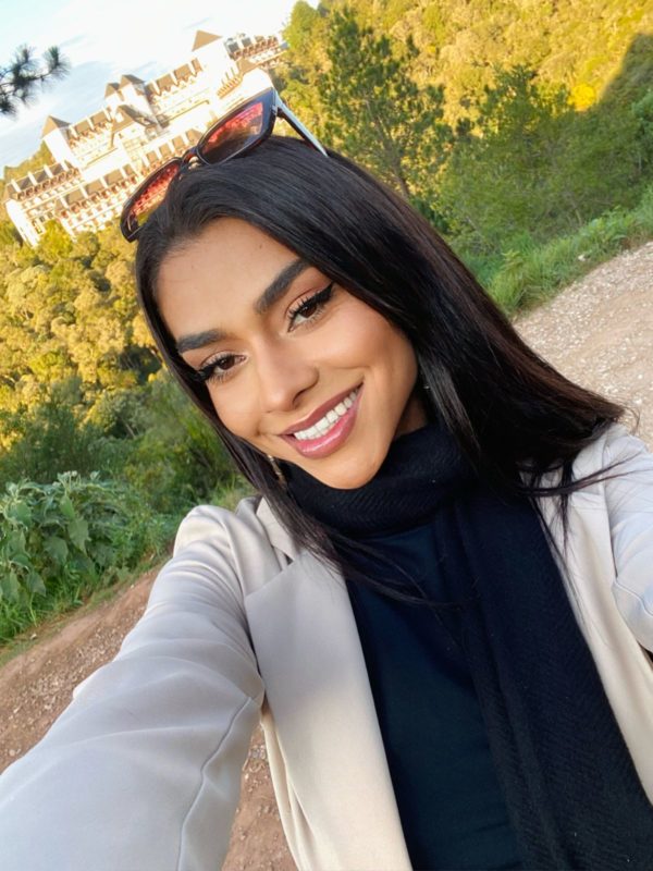 Rebecca Lopes 92