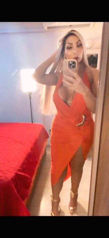 Marcelle Dy Ferrare 21