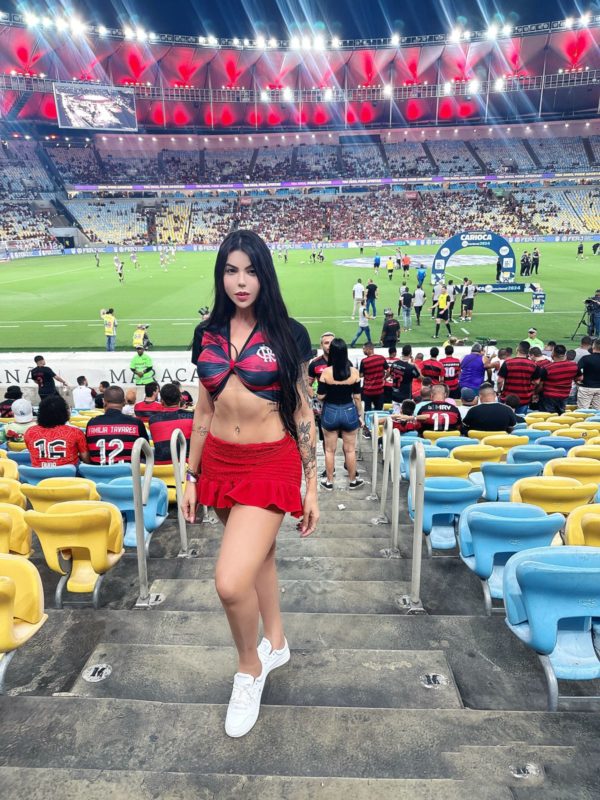 Raylla Muniz 235