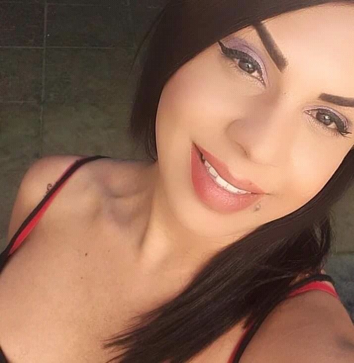 Stefany Campbell 19