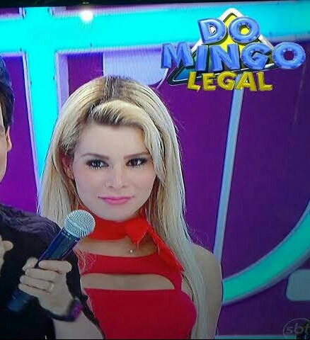 Nanda Steronn 10