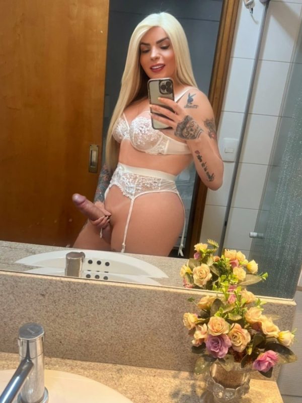 Camilla Schimith 12