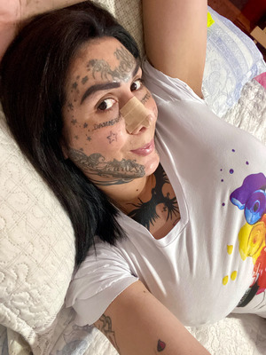 Nayane Tatuada 23