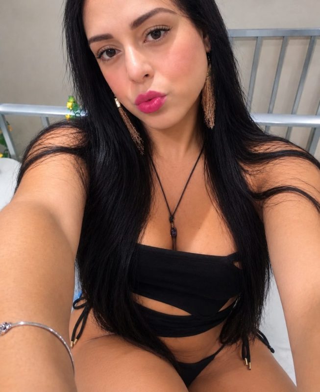 Thaty Dominadora 1