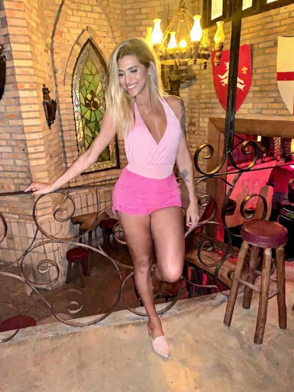 Julia Morena 11